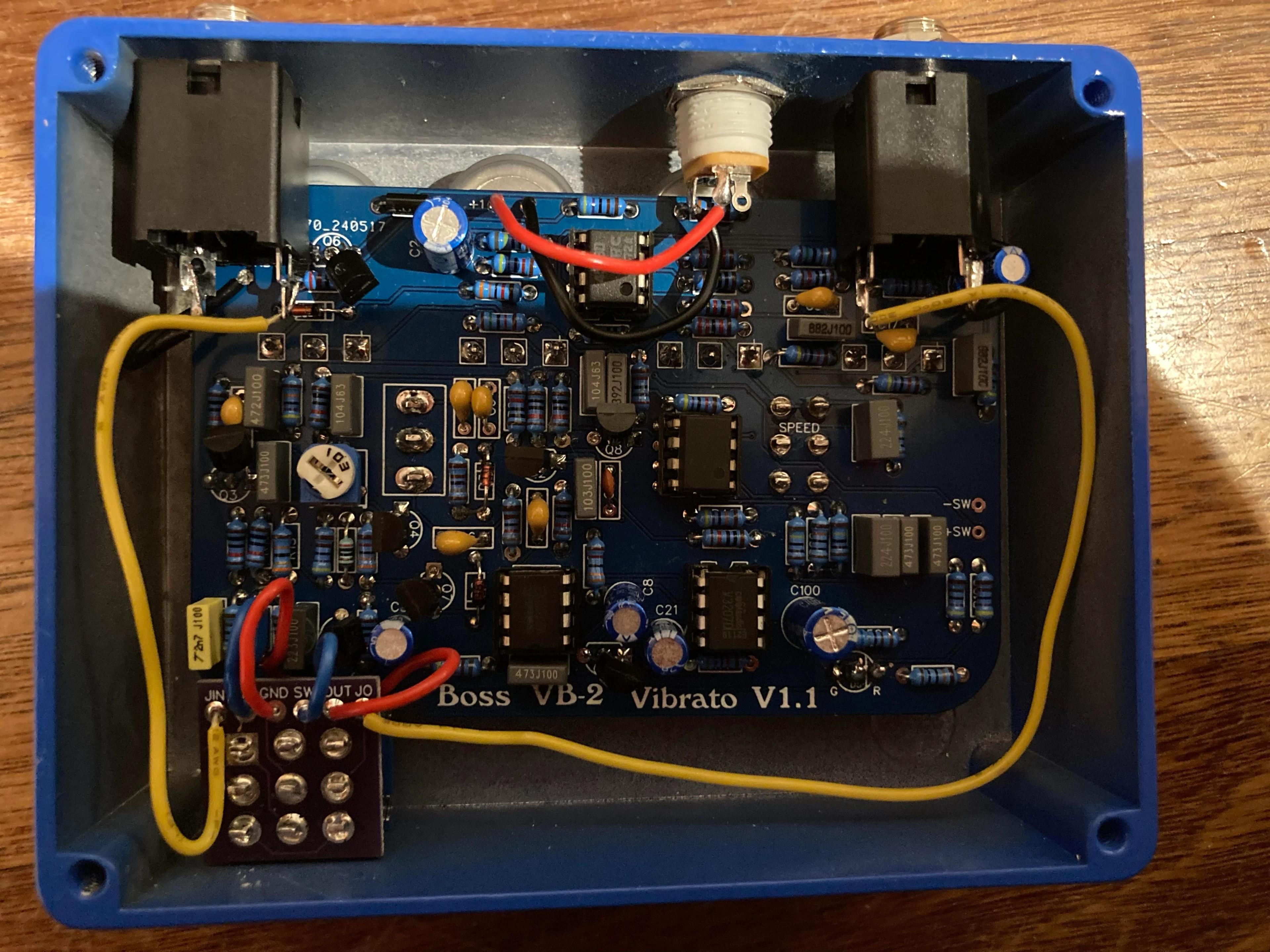 Boss VB-2 clone front