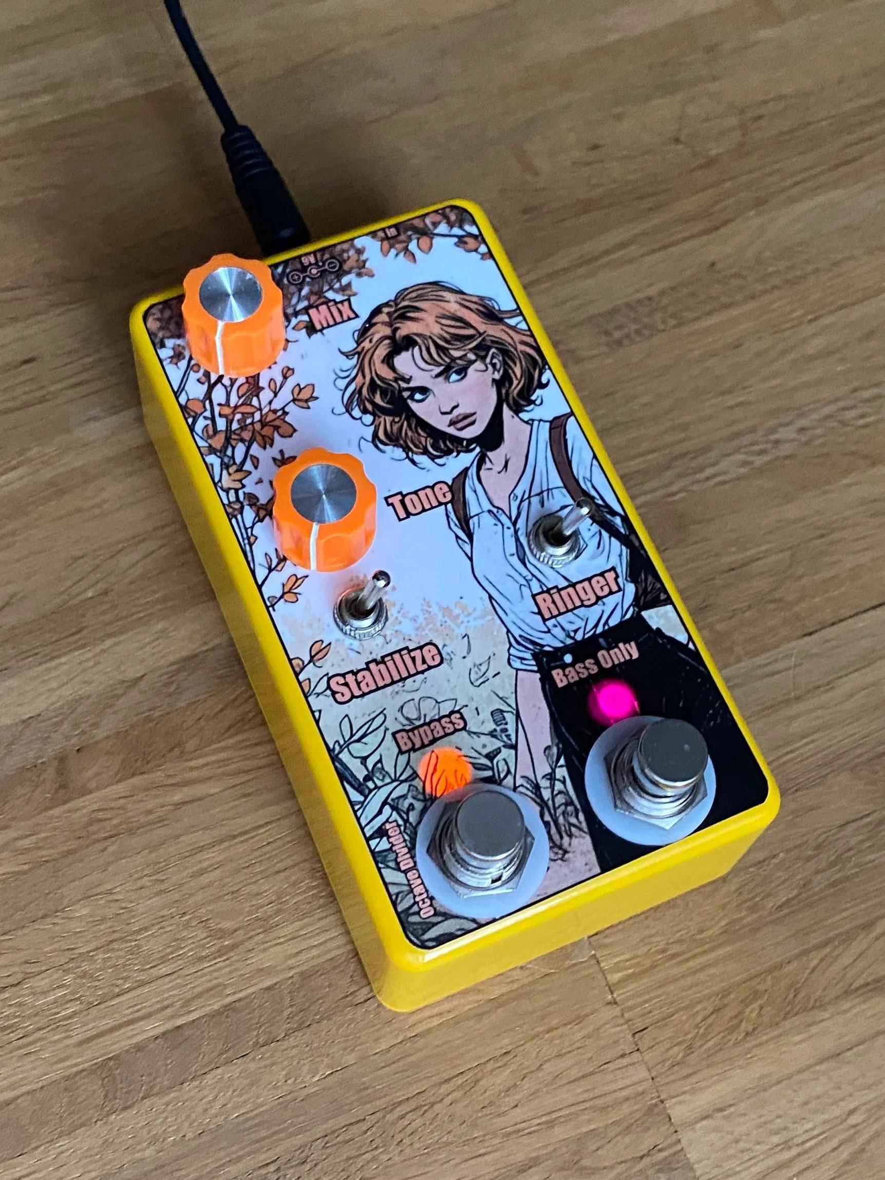 Mu-Tron Octave Divider front